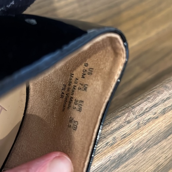 Naturalizer Black Patent Leather Pilar Wedge Pump Shoes Size 9.5 - Picture 5 of 5